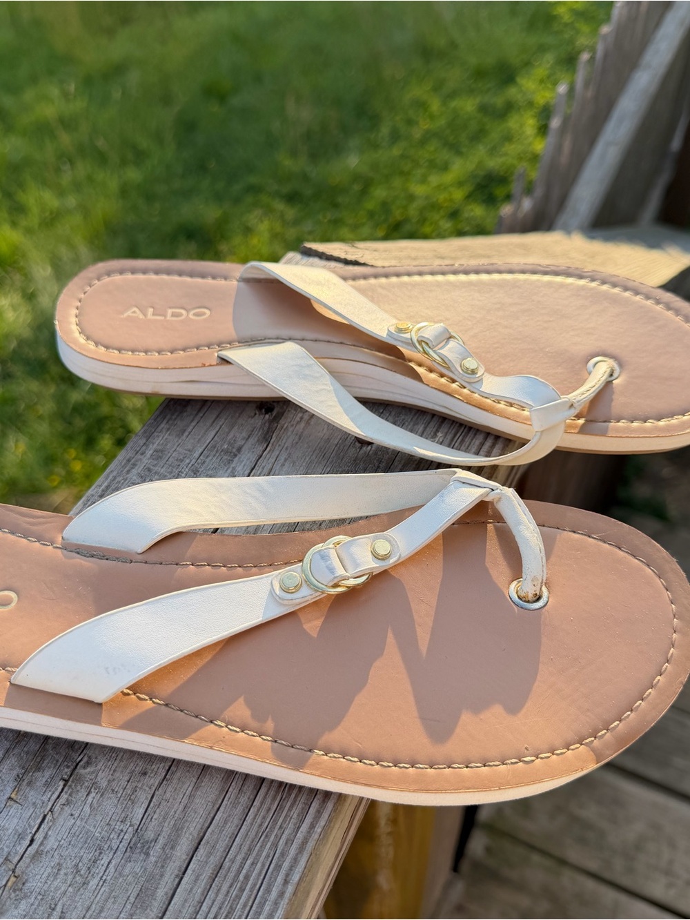 ALDO White Gold Accent Thong Sandals | Women’s Size 7